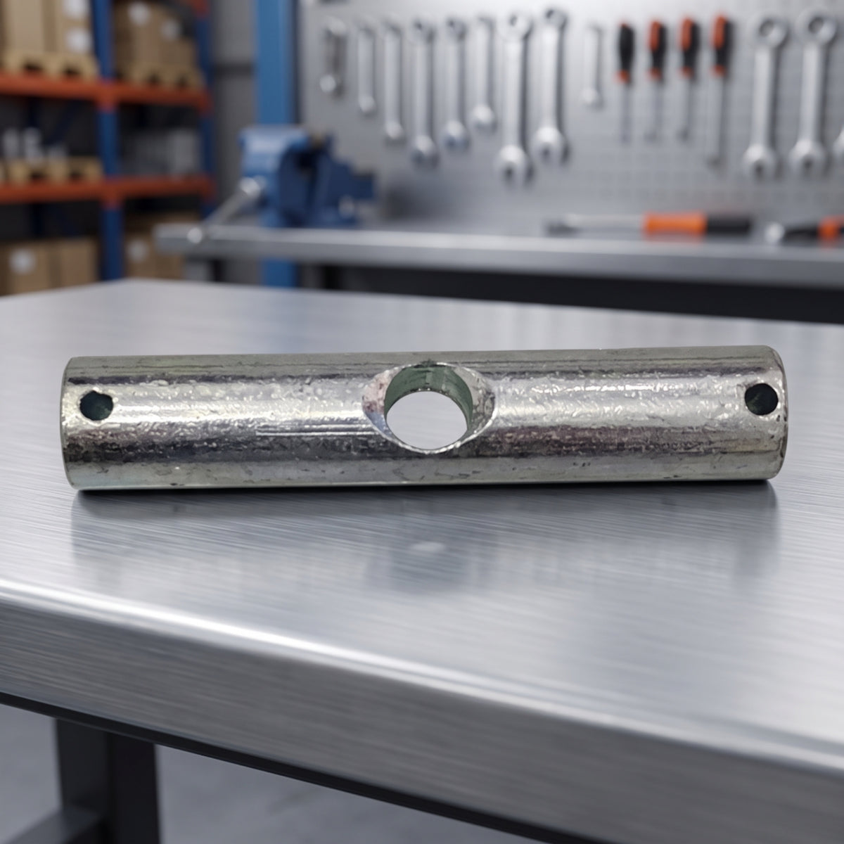 Precision-Fit Pallet Truck Shaft Heavy-Duty Pallet Truck Axle Metal Spare Part Long-Lasting for Maintenance Technicians, Warehouse Managers