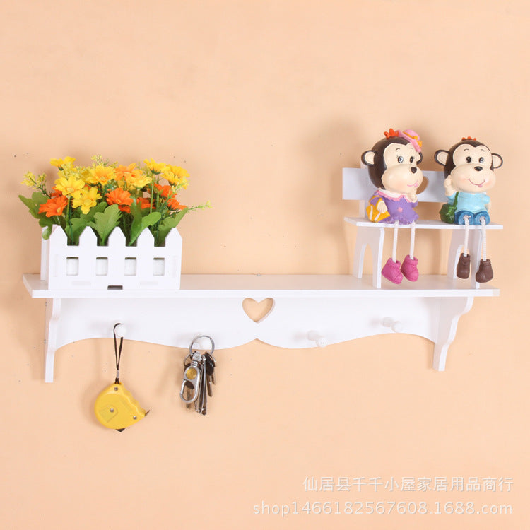 Wholesale PVC Eco-Friendly American Style Clothing Store Wall Hollow Heart Wall Hanging Decor Key Hook