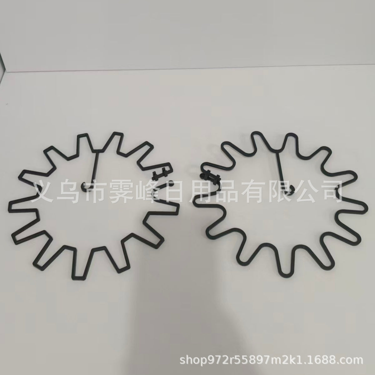Adjustable Round Plant Support Stakes for Potted Plants and Garden Flowers, Stem Fixing Holder