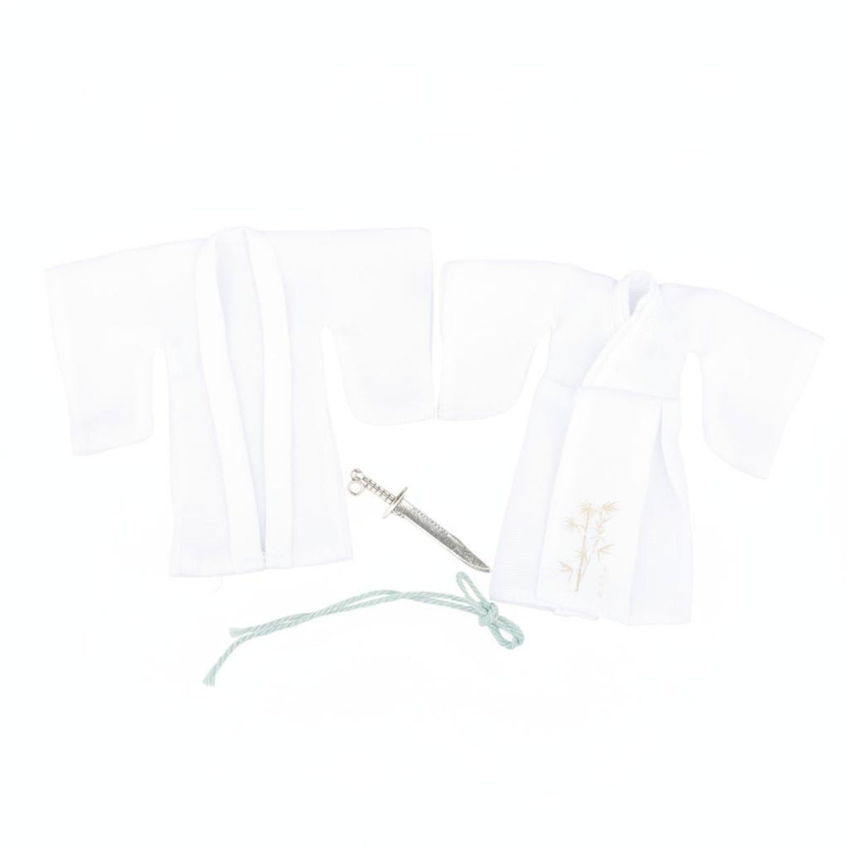 OB11 Traditional Chinese Robe Outfit Finely Crafted Miniature Traditional Outfit for Hobbyists