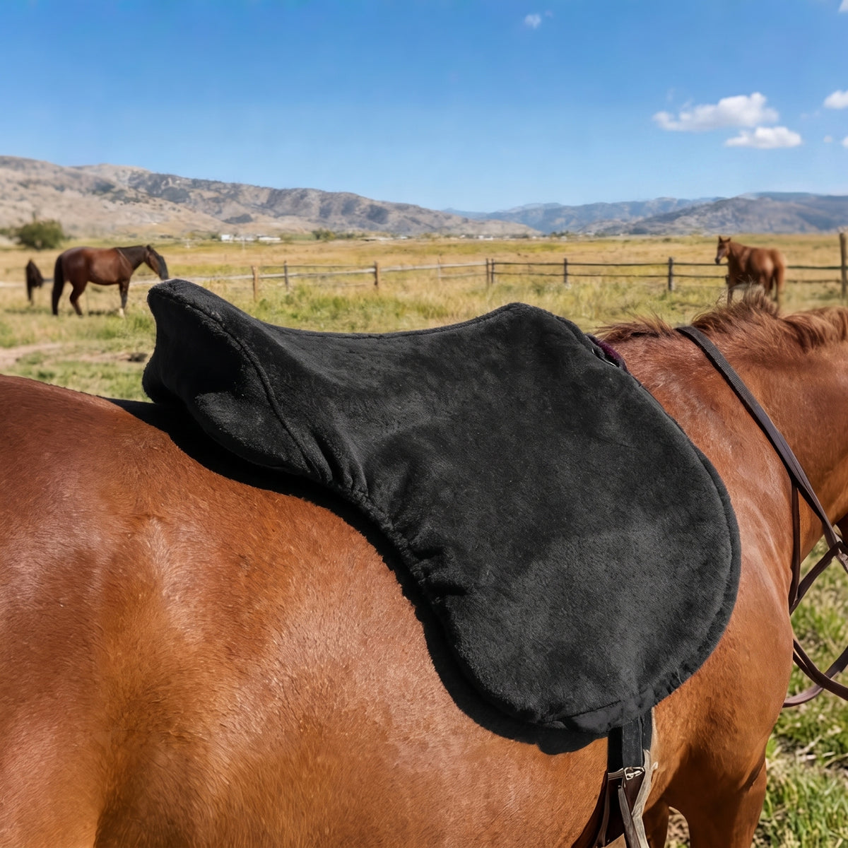 Fleece Saddle Cover Stretchable Elastic Saddle Protector Guarding Tack for Equestrians, Riders, Barn, Travel
