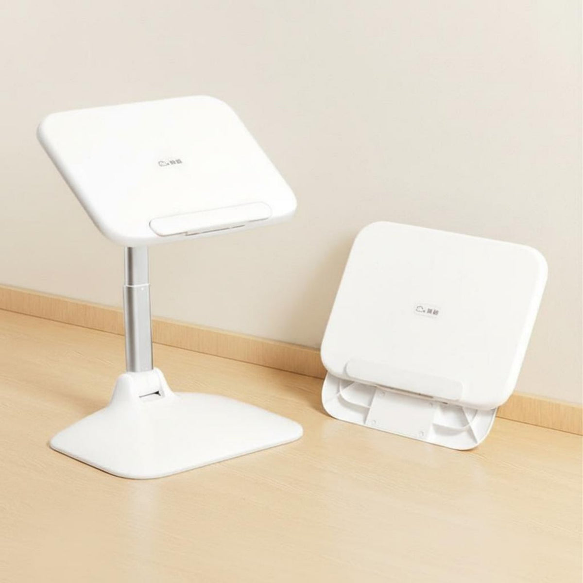 Foldable and Portable Adjustable Reading Stand Versatile Use Adjustable Floor Reading Stand Multi-Functional Book Holder Stable Base for Children, Students, Bedroom, Living Room, Couch, Office