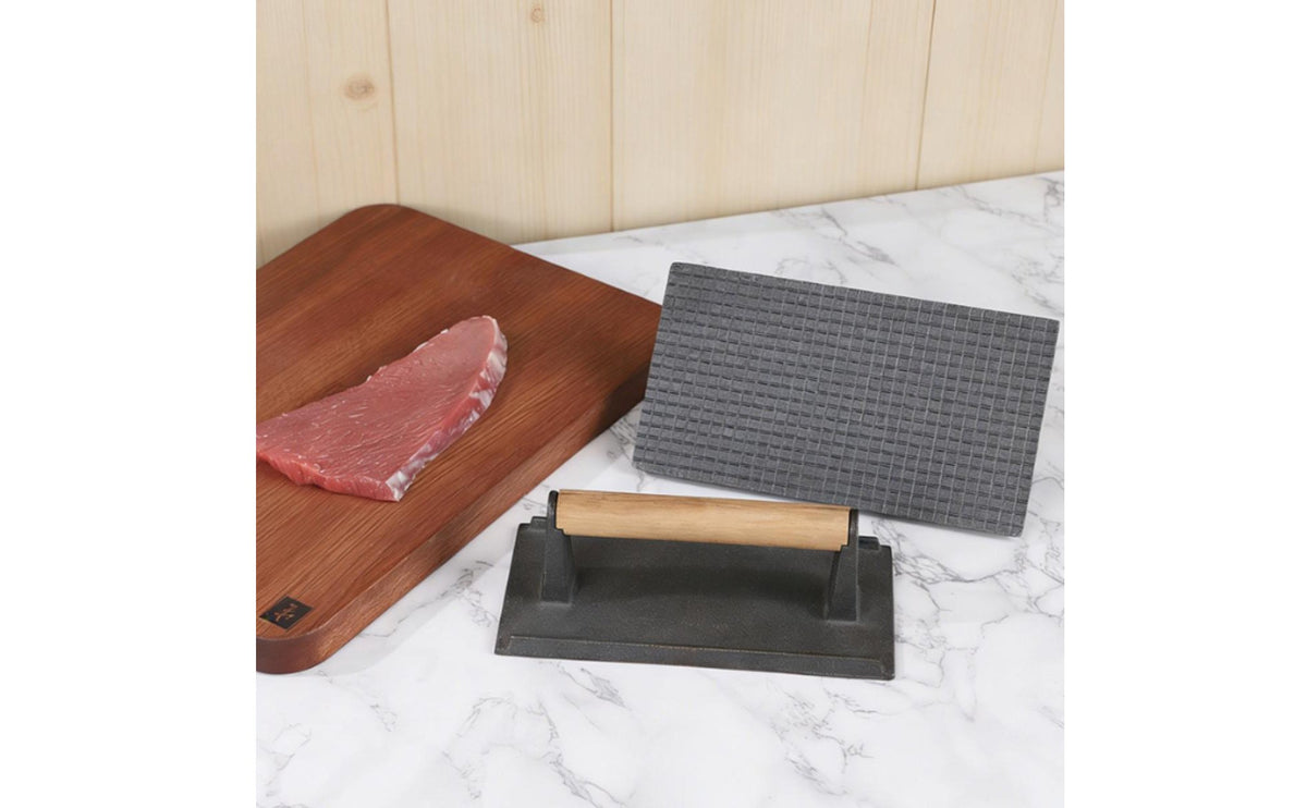 Cast Metal Grill Press Grooved Bottom Wood Handle Grill Press Heavy Duty Rectangular Meat Weight for Steakhouse, Bbq