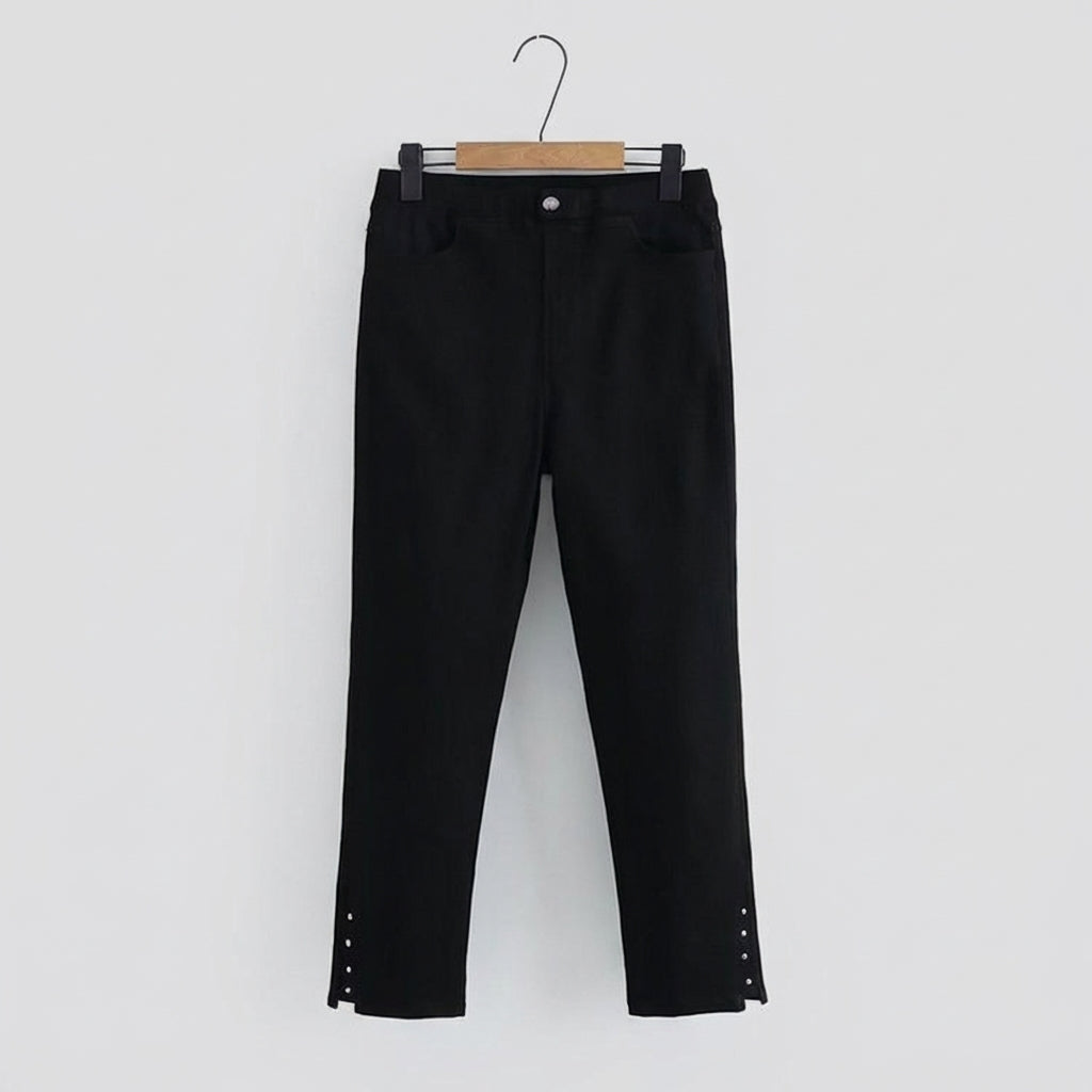 Ladies Trousers for Plus Size Women with Elastic Waistband, Walking in Lightweight Rayon for Summer