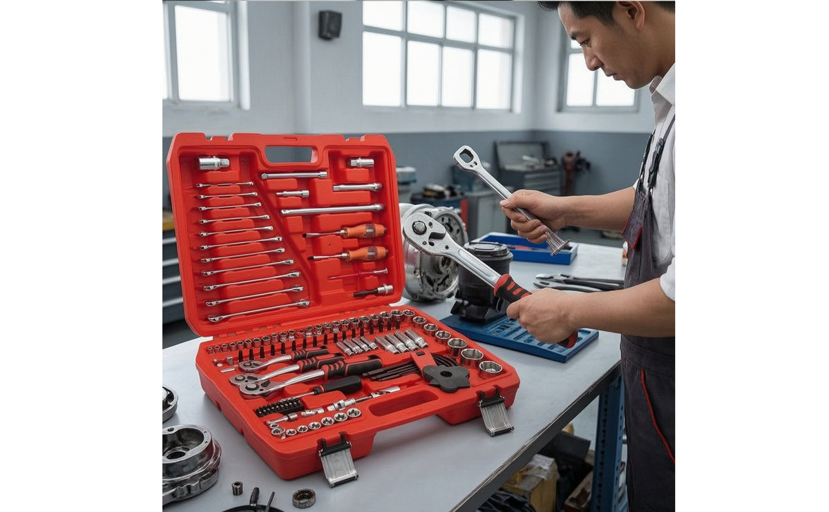 121 Pieces Car Repair Tool Set Vanadium Alloy Steel Mechanics Tool Kit with Carry Handle Portable Ratchet and Socket Set for Garage