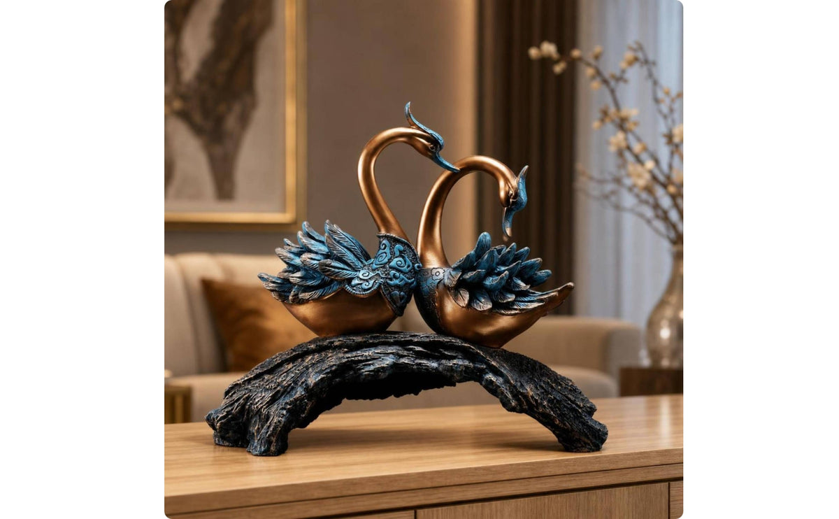 Swan Figurine with Curved Base Elegant Gilded Waterfowl Decor Carved Ornament for Homeowners, Entryway, Wedding, Housewarming
