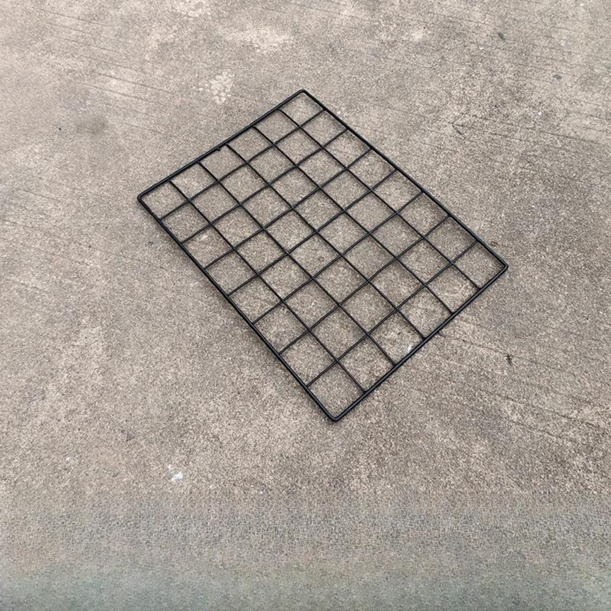 Turtle Tank Divider Iron Mesh, Black Grid, Easy Install