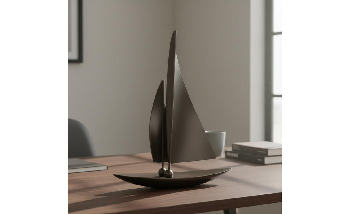 Desktop Sailboat Statue Artistic Metal Sailboat Sculpture Modern for Office Desk