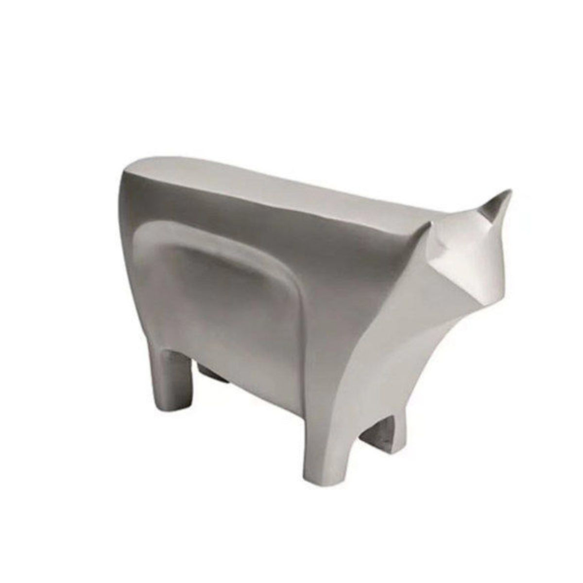 Bull Sculpture Faceted Geometric Bull Statue Silver-Toned Decorative Piece for Understated Decor Fans, Art Collectors, Tabletop