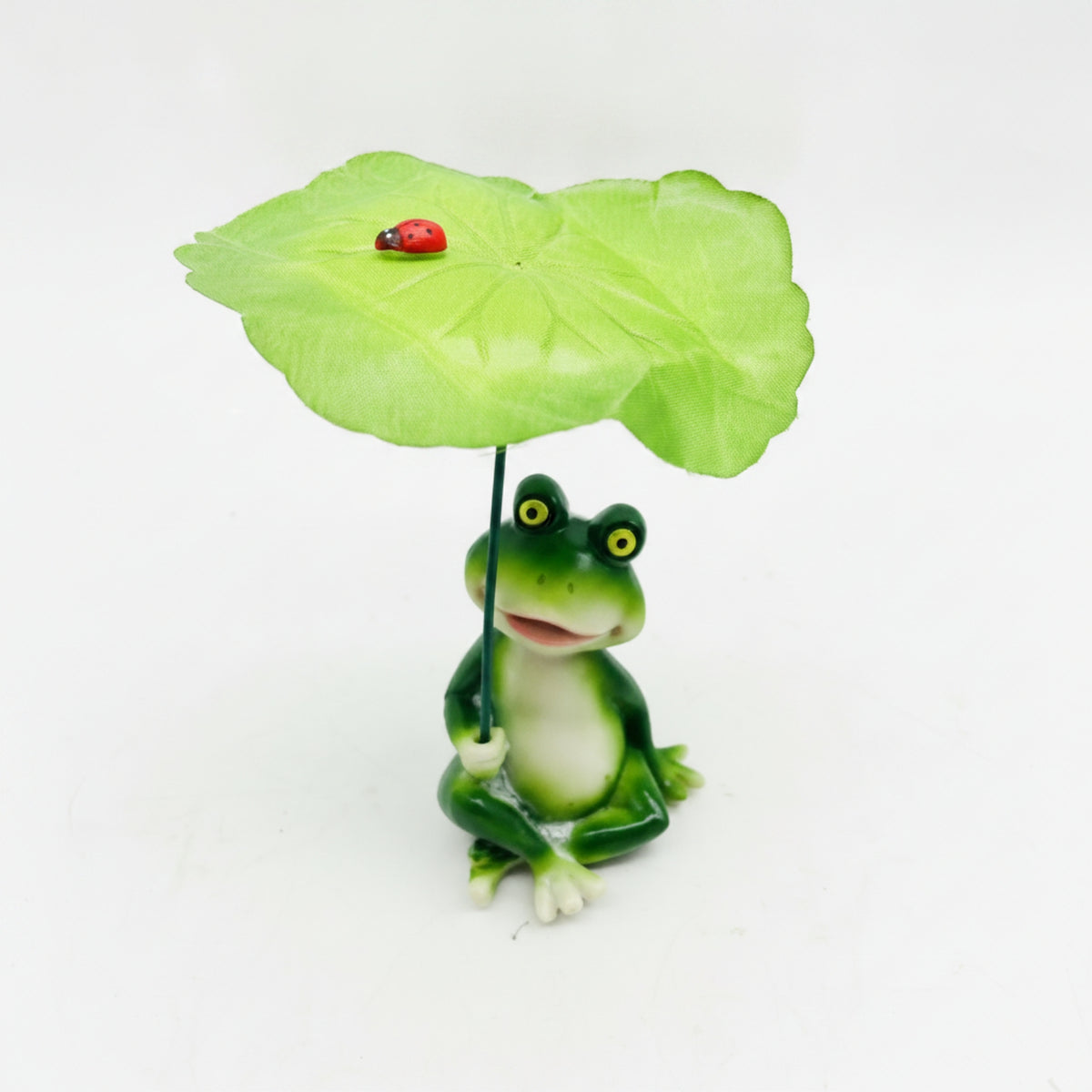 Painted Finish Resin Frog Ornament Small Frog Figurine Decorative Outdoor Decoration Micro-Landscape for Balcony, Courtyard