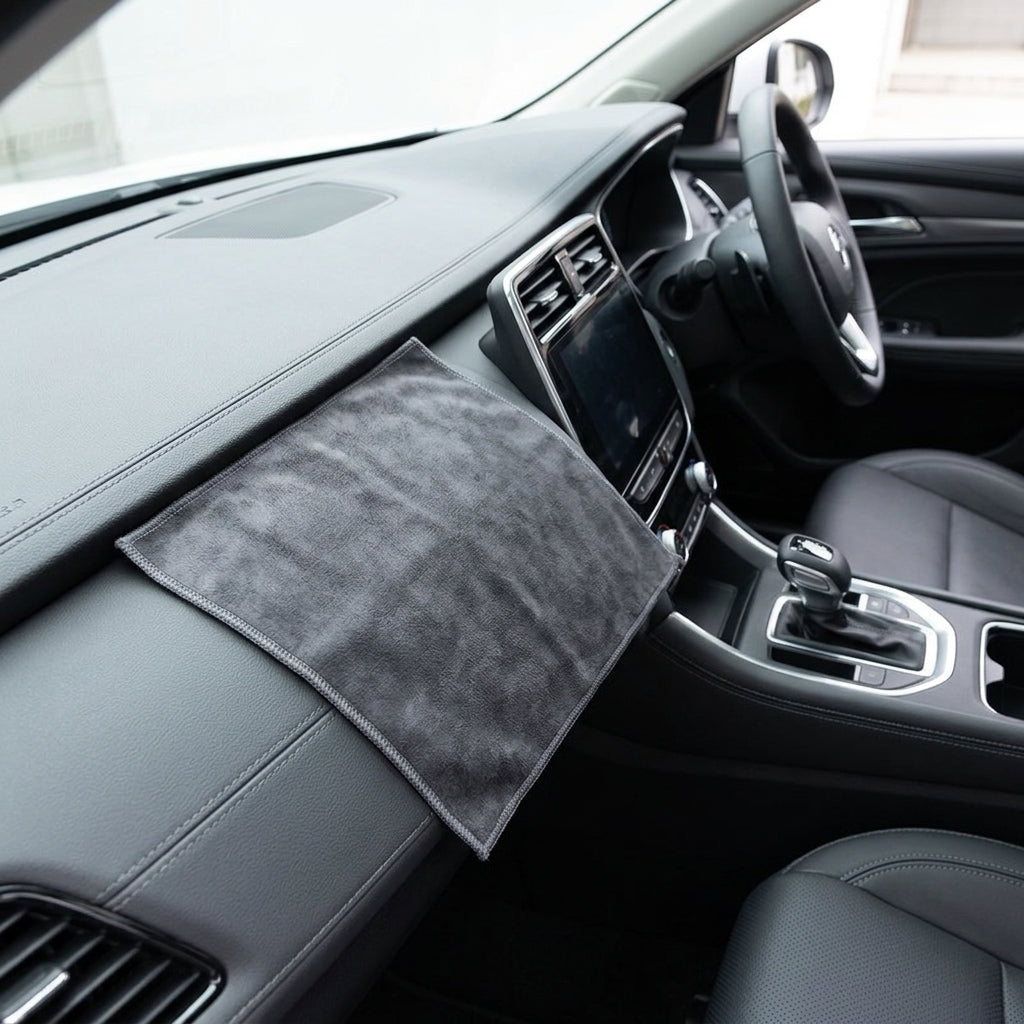 Double Sided Microfibre Towel and Car Drying Cloth, Thickened Coral Fleece and Deerskin Plush, Scratch-Resistant for Washing, Drying and Waxing