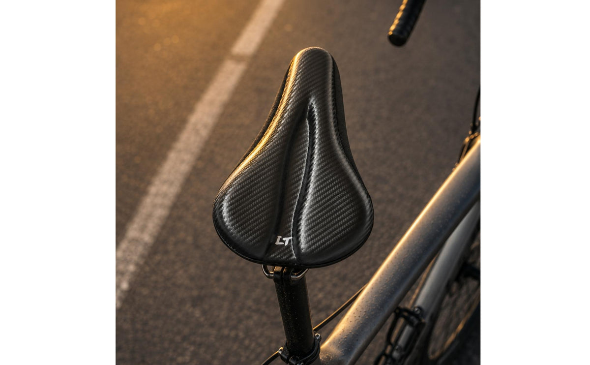 Carbon-Fiber Look Padded Bike Saddle Cover Teardrop Shape Waterproof Saddle Cover