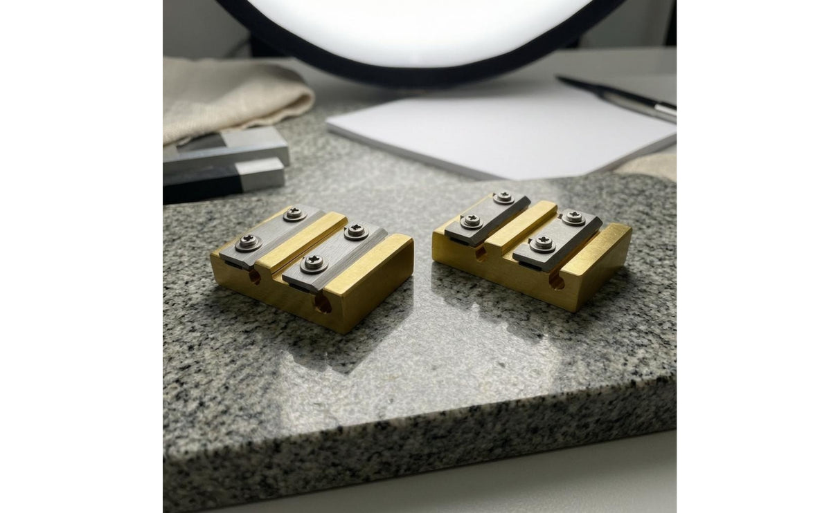 Metal Violin Peg Reamer Gold-Colored Violin Peg Repair Tool Clamping Plates Screw-Secured for Luthiers