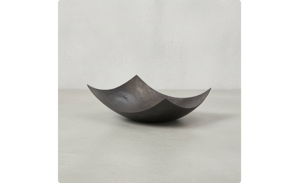 Aluminum Tray Decorative Irregular Metal Bowl Shallow Brushed Metal Tray for Tabletop, Coffee Table, Dining Room