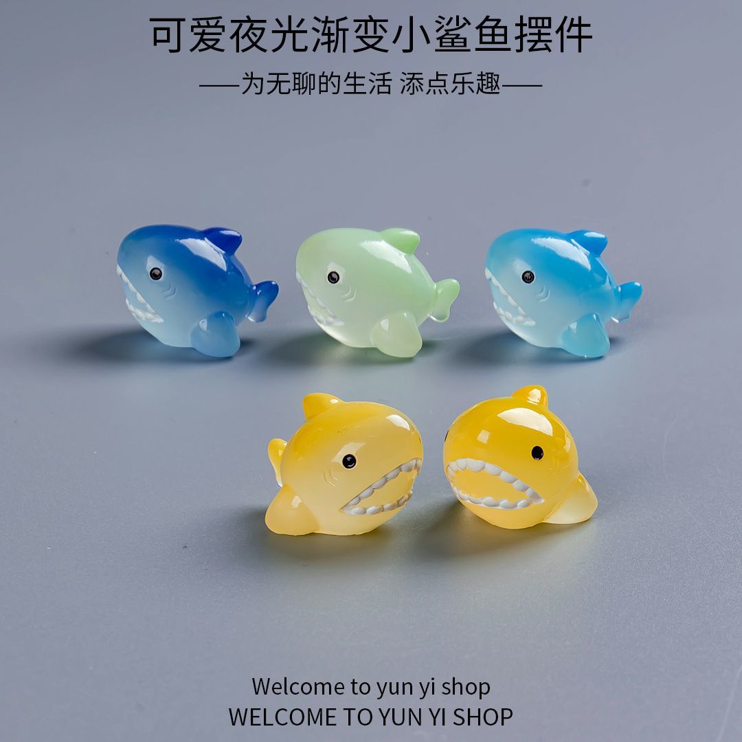 夜光渐变小鲨鱼微景观创意仿真海洋动物公仔水族箱鱼缸配件小摆件