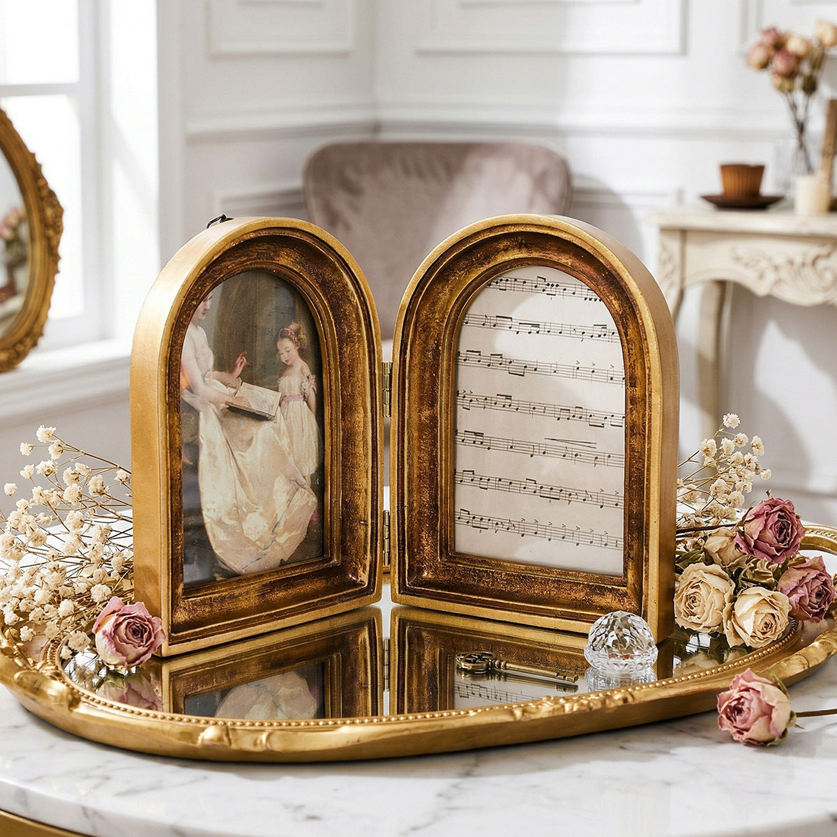 Antique Gold Diptych Frame European Look Double Arched Photo Frame for Desk