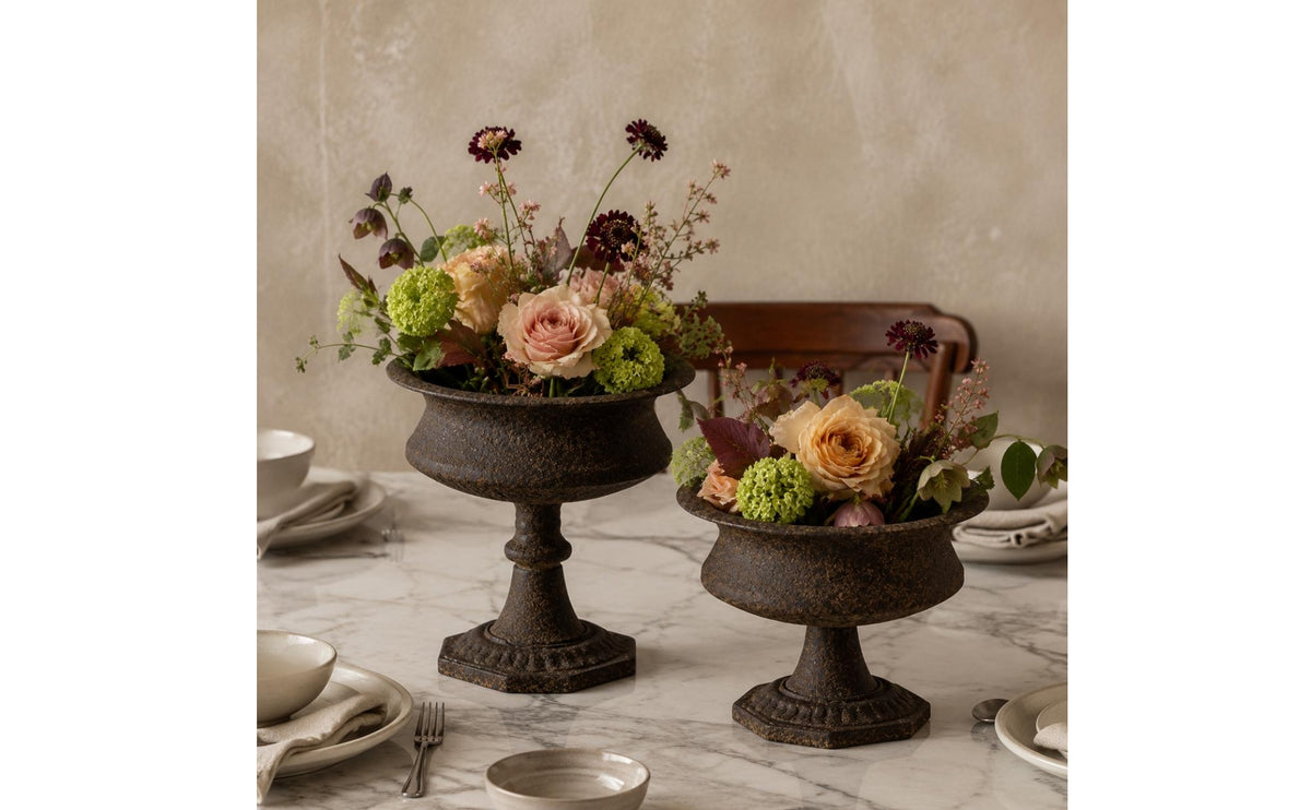 Vintage Iron Flower Vessel Vase Flared Rims Vintage Iron Vase Aged Patina Planter for Living Room, Dining Table, Guesthouse