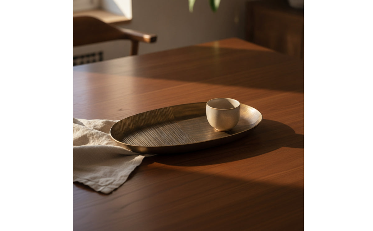 Oval Decorative Tray Hammered Oval Serving Tray Low-Profile for Home Stylists, Coffee Table