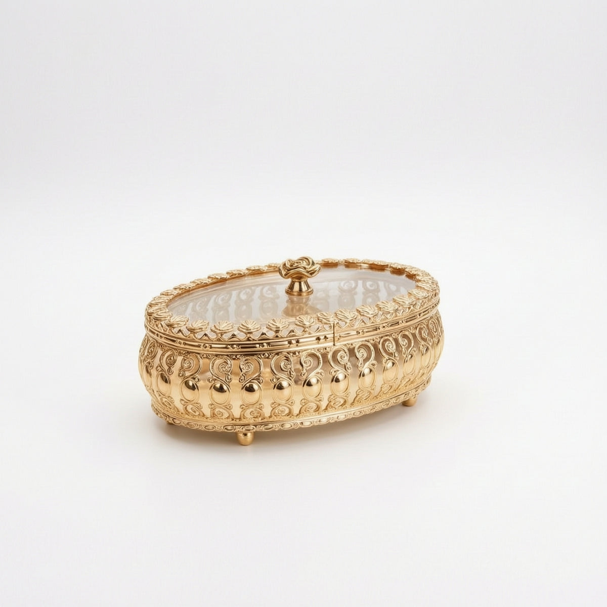 Ornate Jewelry Box with Transparent Lid Vintage-Inspired Oval Trinket Box Elegant Filigree Jewelry Organizer Compact for Collectors