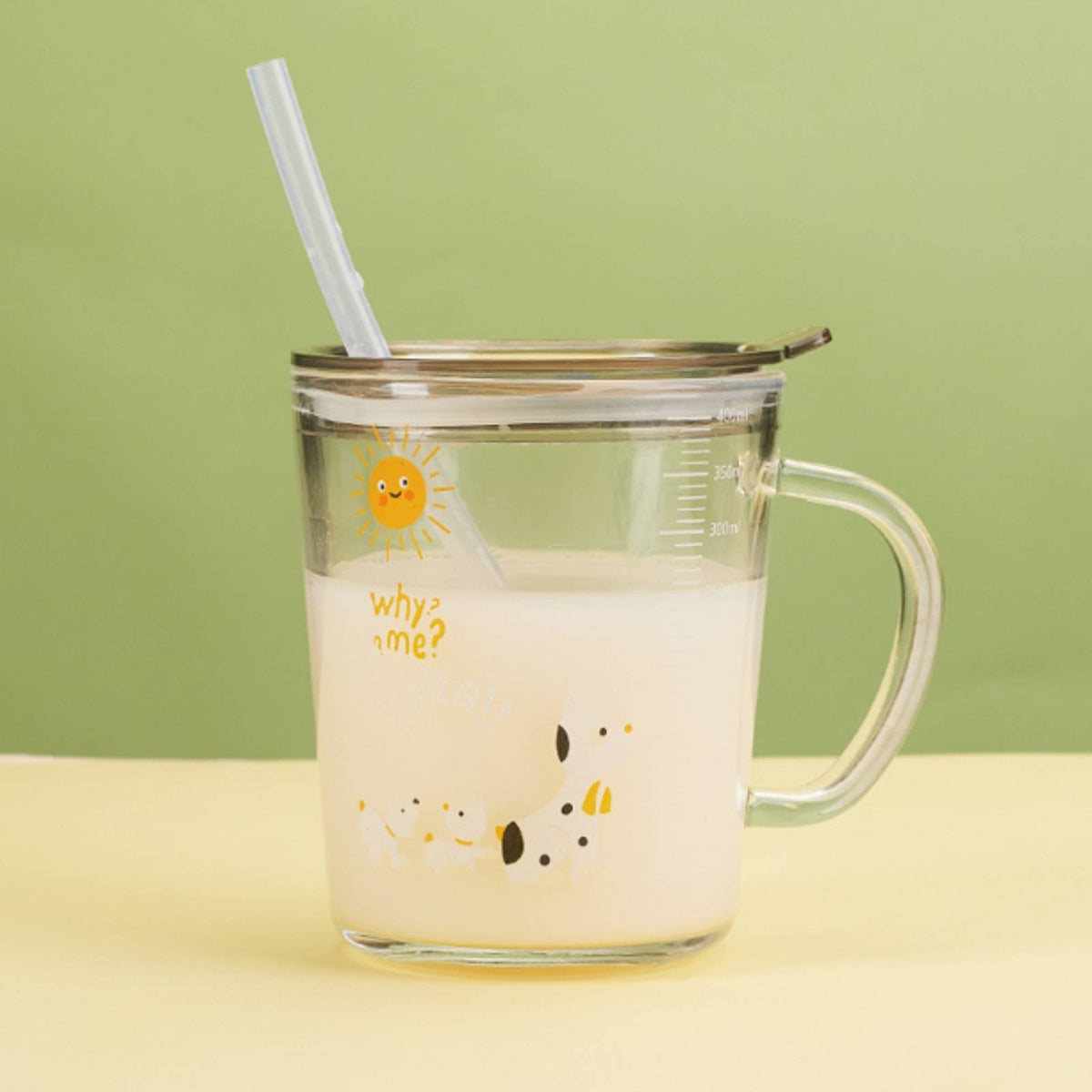 Measurement Scale Glass Sippy Cup with Straw Food-Grade Material Glass Measuring Cup for Children Heat Resistant for Boys, Girls, Mealtime