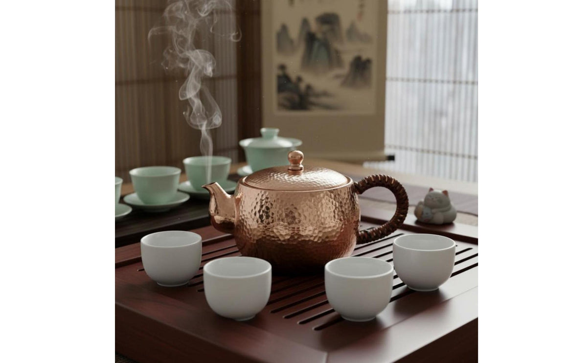 500 Ml Handmade Pure Copper Tea Pot Smooth Pouring Spout Traditional Tea Ceremony Pot Heat-Resistant Handle Hammered Copper Teapot for Home