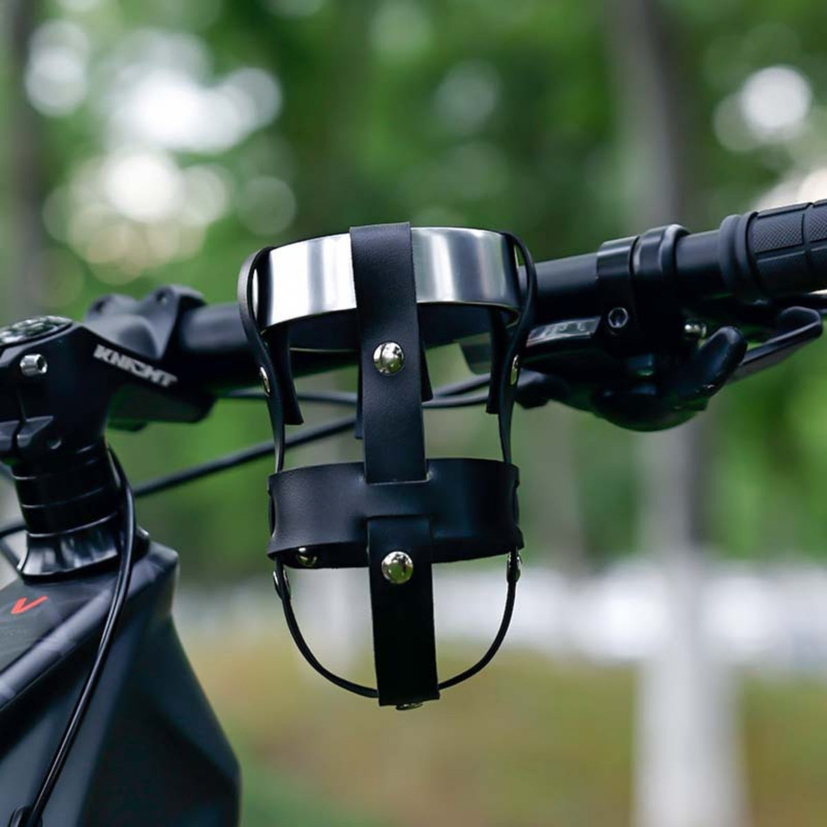 Universal Fit Bike Cup Holder Easy Installation Handlebar Cup Holder Sturdy and Long-Lasting for Motorcyclists, Scooter Cyclist S