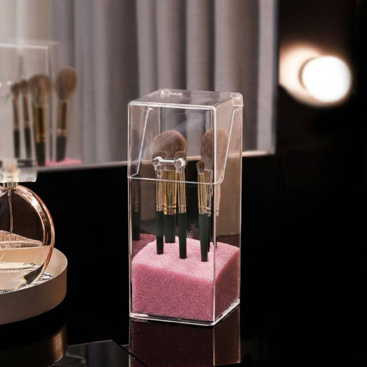 particle-resistantresistant with Lid Lidded Brush Holder Keeps Brushes Organized Cosmetic Organizer Transparent Design Makeup Container Easy to Clean for Women, Gift Givers, Vanity, bureau, Bathroom Counter, Bedroom