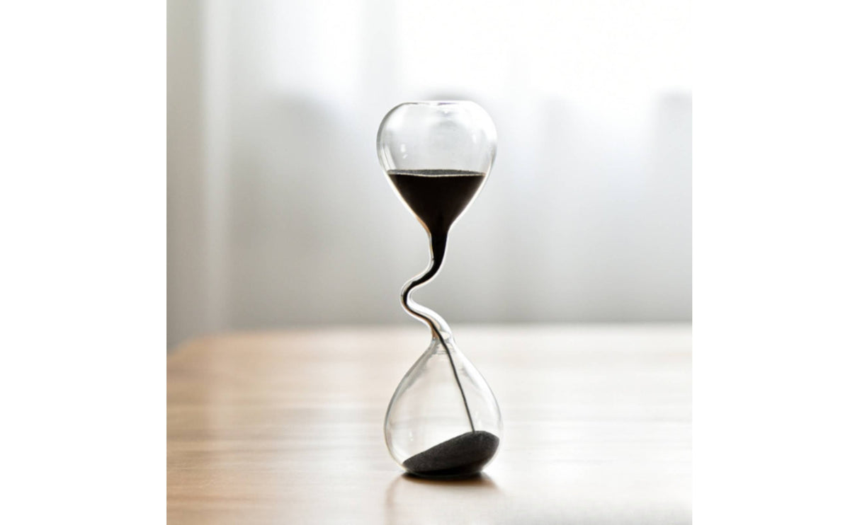 Sculptural Glass Hourglass with Black Sand Modern Hourglass with Black Sand Elegant Sandglass Slender for Desk, Office, Shelf