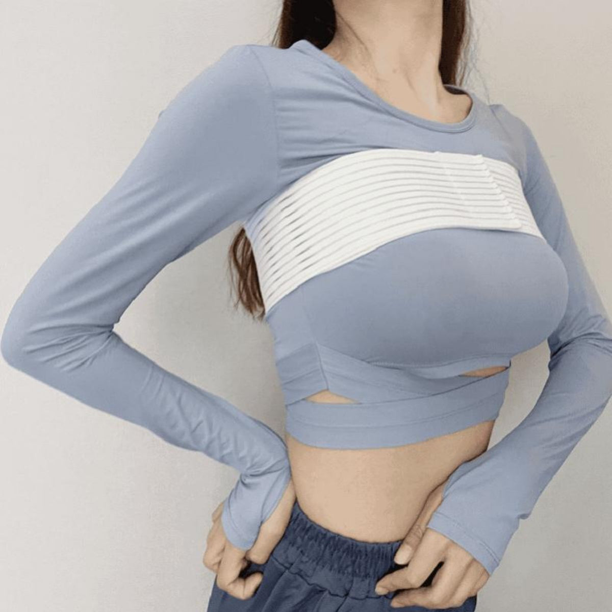 Reduces Movement Antimotion Bust Band Breathable Material Breast Stabilizer Band High Elasticity Chest Support Adjustable for Athletes, Fitness Enthusiasts, Nursing Mothers, Running, Exercise, Gym Sessions, Daily Wear