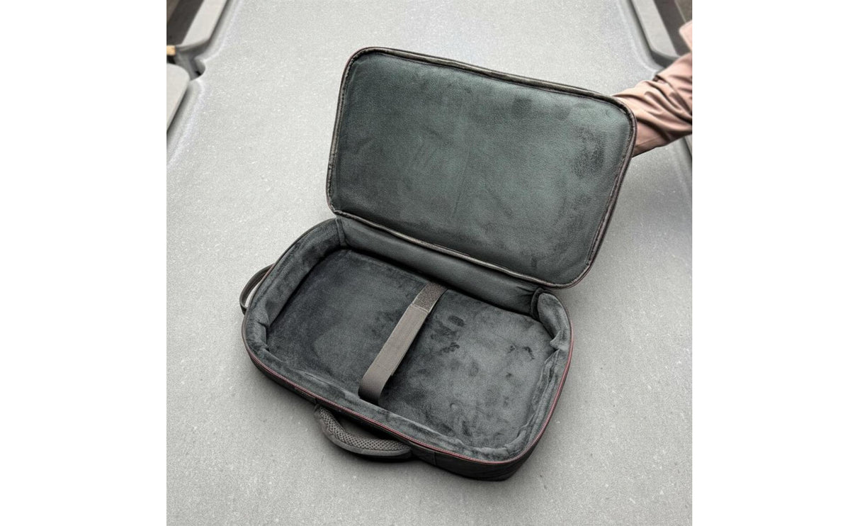 Large Capacity Effects Processor Case Thickened Electronic Drum Bag Multiple Pockets Padded Synth Backpack Dual Carry for Stage, Travel, Rehearsal