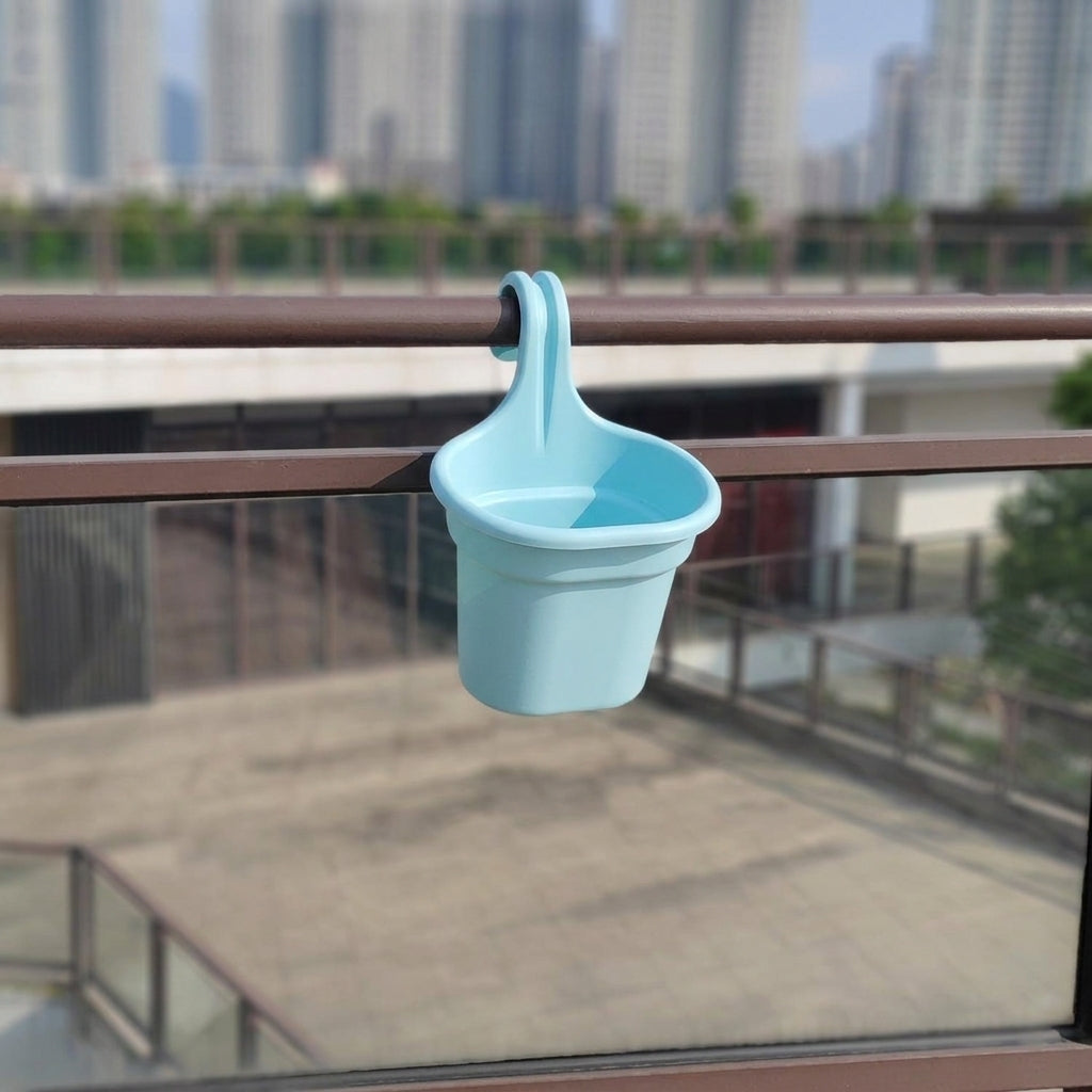 Plant Pots Made of Resin for Garden Fence Wall Decor, Round Wall Planter for Potted Plants, Integrated Molding Planters Outdoor, Pack 1
