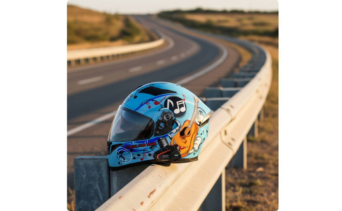 Built-in Communication System | Smart with Dual Visor, for Road Trips