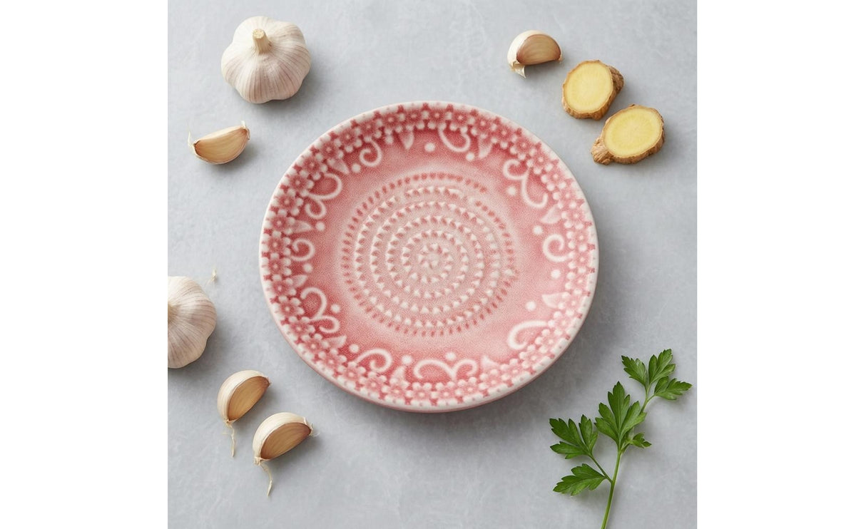 Ceramic Garlic Grater Plate Glazed Garlic Grinding Plate Ginger Grinding Dish Pouring Spout Wasabi Grater Dish Patterned Rim