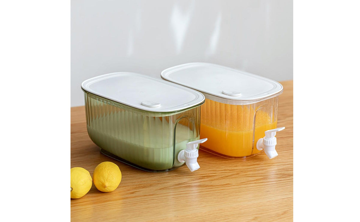 Large Capacity Refrigerator Beverage Dispenser with Spigot Food Grade Material Fridge Drink Container with Tap Slim Design Iced Tea Pitcher with Spout for Party