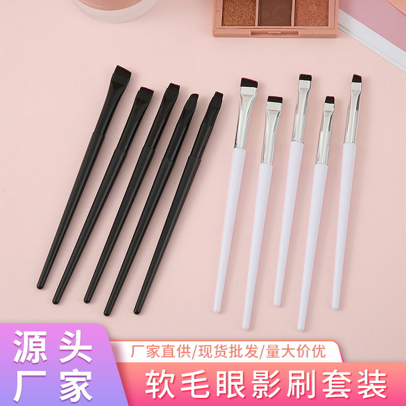 Soft Bristle Eyeliner and Eyeshadow Detail Brush Set for Blending and Under-Eye Makeup