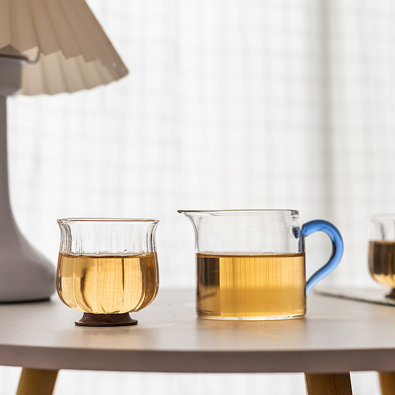 Thickened Heat-Resistant Glass Gongdao Bei Tea Pitcher with Handle, 280ml