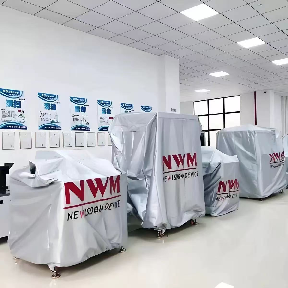 Outdoor Waterproof Dustproof Cover for Machinery Equipment and Furniture