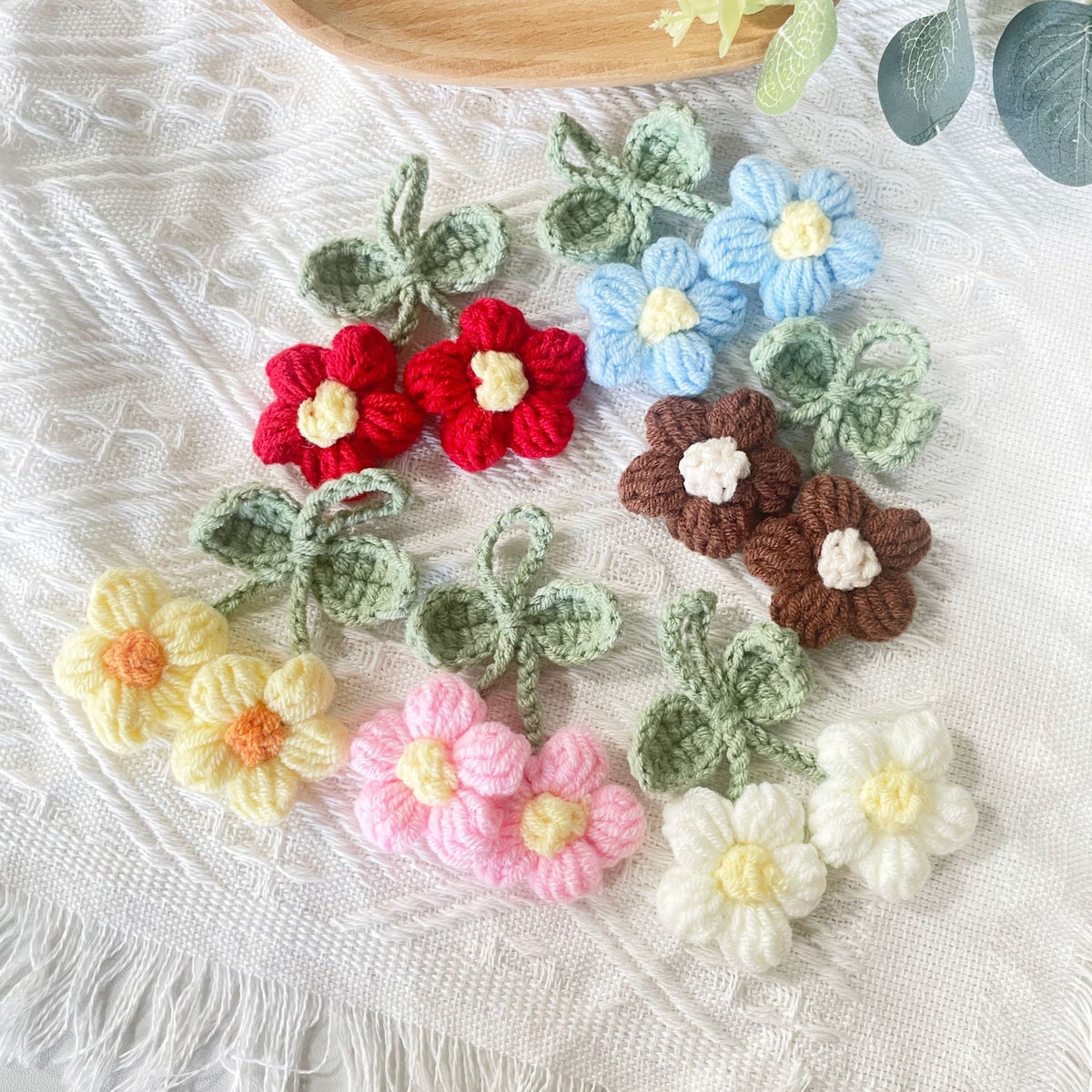 Puff Flower Crochet Woolen Five-Petal Small Flower Applique for Clothing Accessories and Handicraft Embellishments