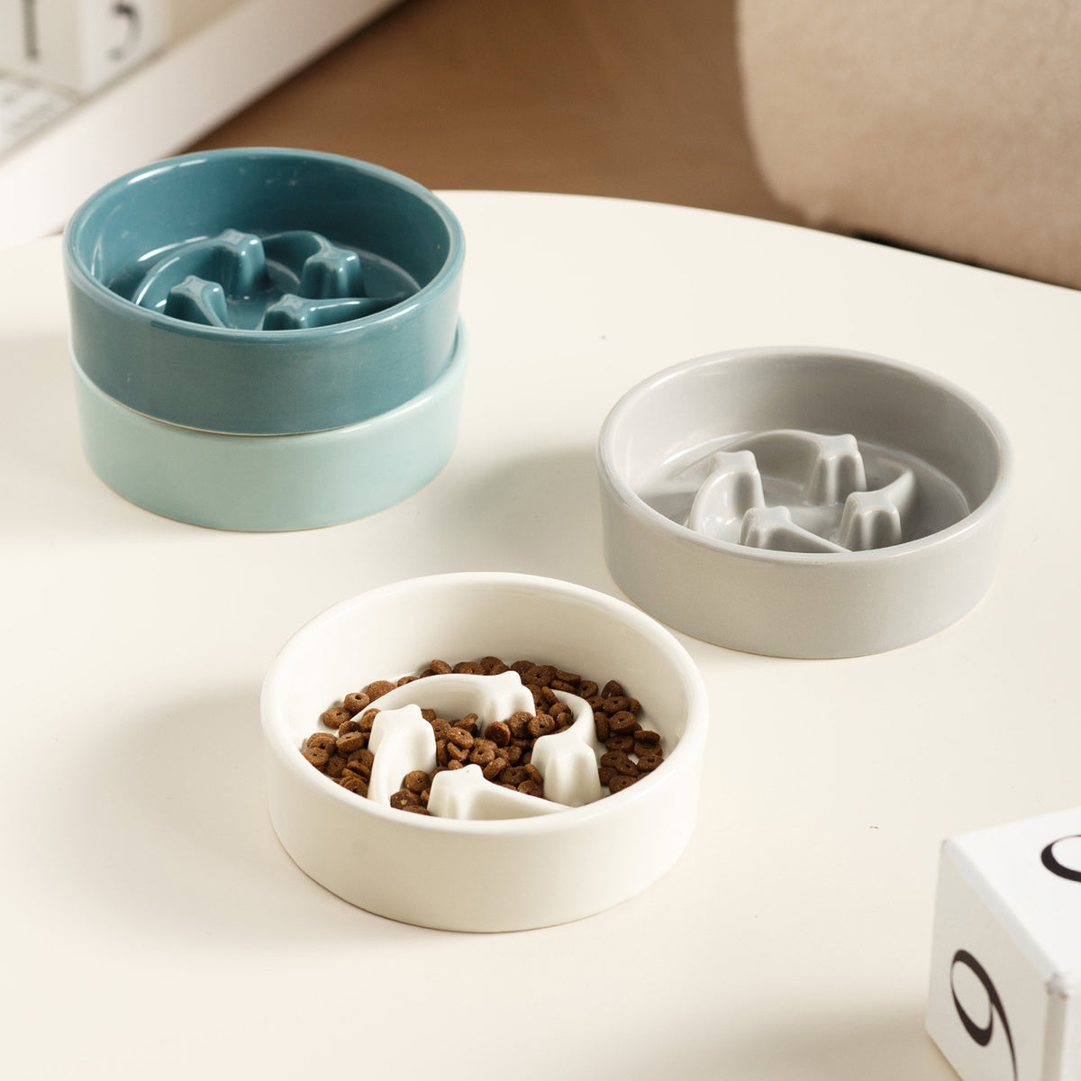 Creative Meteor Ceramic Slow Feeder Pet Bowl for Cats and Dogs, Anti-Gulping, Non-Slip Design