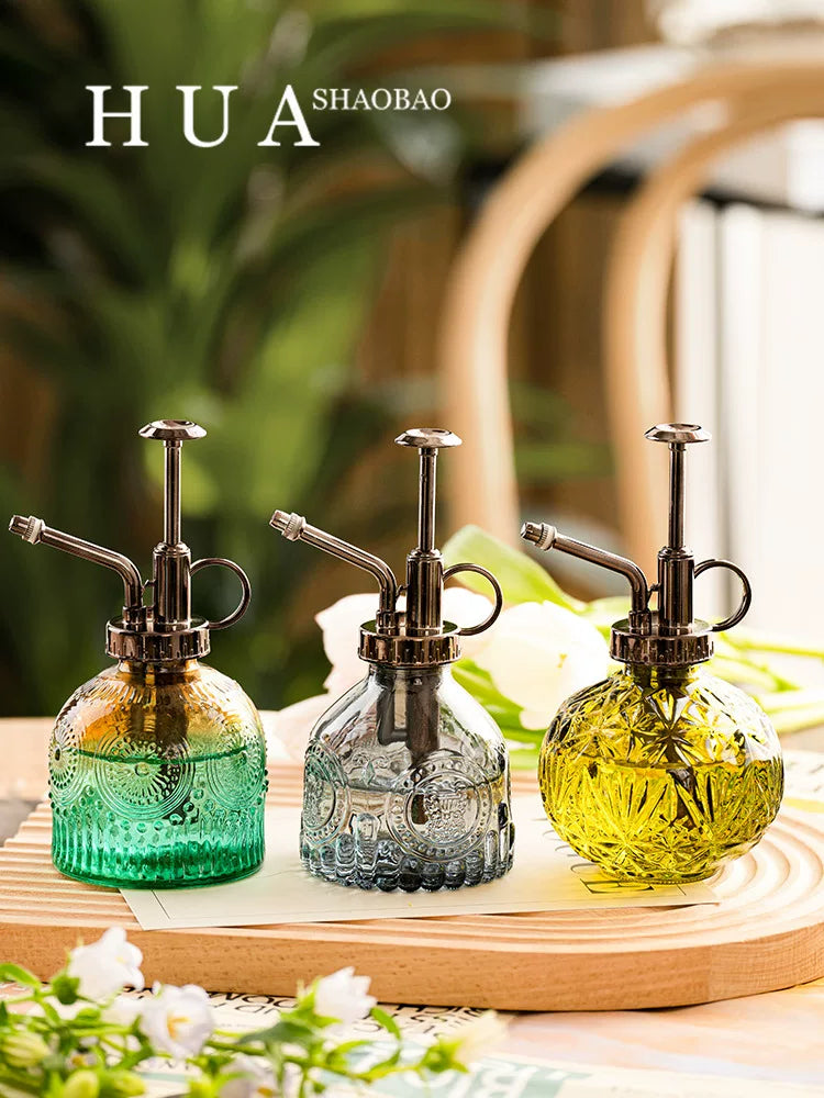 Vintage Nordic Glass Pressure Spray Bottle for Gardening and Disinfection, Small Watering Can for Succulents