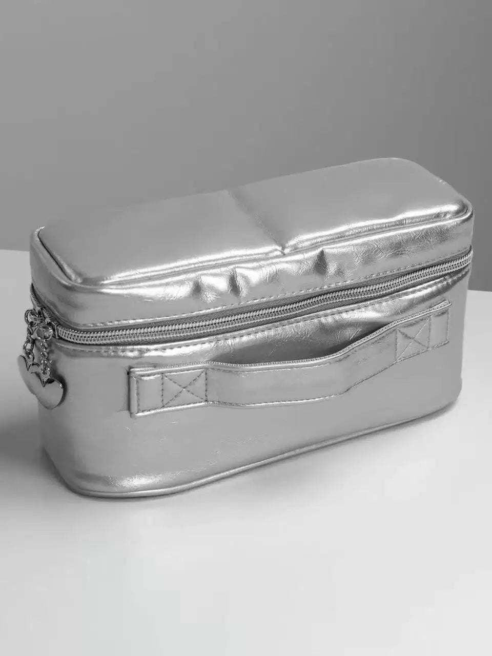 2026 New Large Capacity Multi-functional Portable Foldable Cosmetic Brush and Makeup Organizer Bag