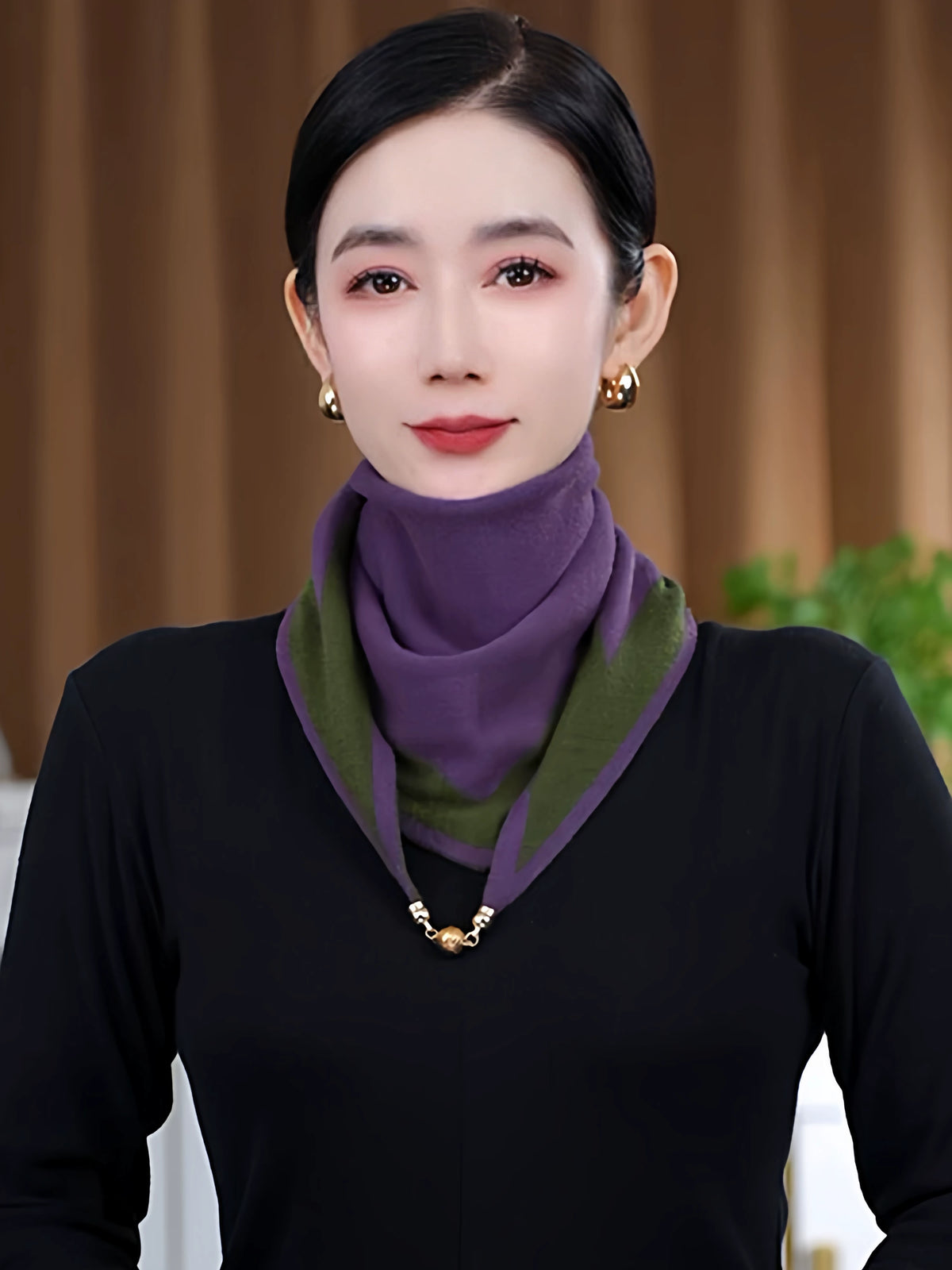 Knitted Striped Color Block Magnetic Buckle Triangle Scarf Shawl for Autumn/Winter