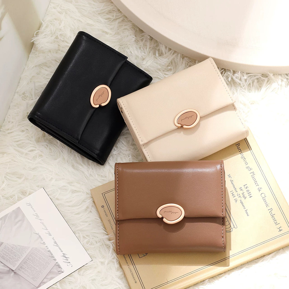Women's Korean Fashion PU Leather Short Tri-fold Wallet with Buckle Closure