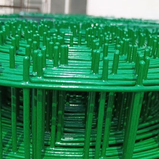 Green PVC Coated Wire Mesh Fence for Poultry and Garden Enclosures, 1.8m x 30m