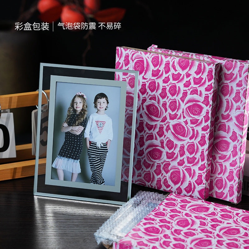 Creative Transparent Glass Photo Frame for 6-Inch Pictures, Crystal Clear Display