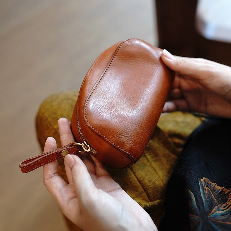 2025 Retro Soft Leather Portable Cosmetic Pouch Zipper Coin Purse for Women
