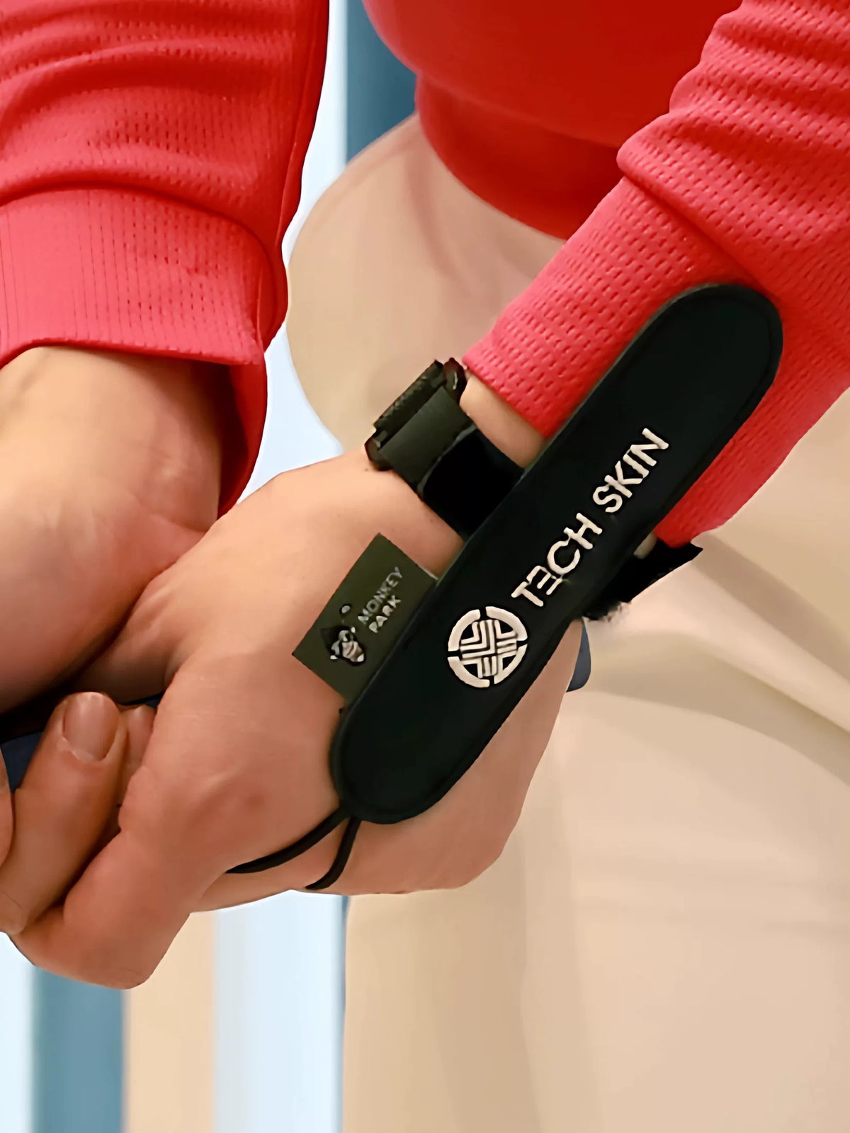 Techskin Golf Swing Wrist Brace Trainer for Anti-Flip Correction