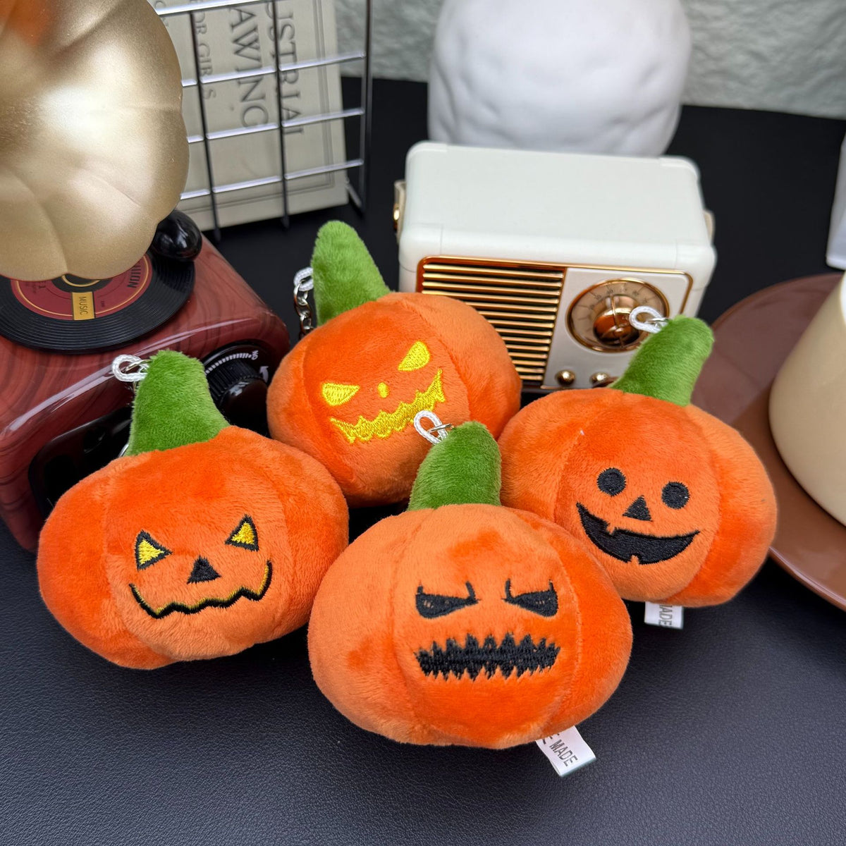 Halloween Pumpkin Plush Keychain Pendant for Bags and Gifts