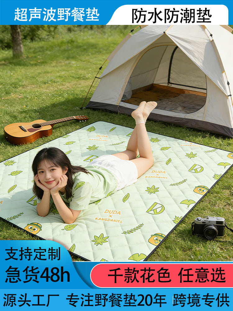 Waterproof Foldable Picnic Blanket for Outdoor Camping and Beach, Machine Washable