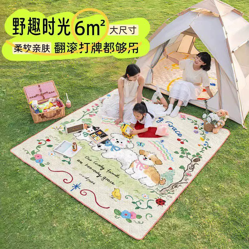Portable Waterproof Picnic Blanket for Outdoor Camping Beach and Lawn, Thickened Moisture-proof Mat for Tent Floor